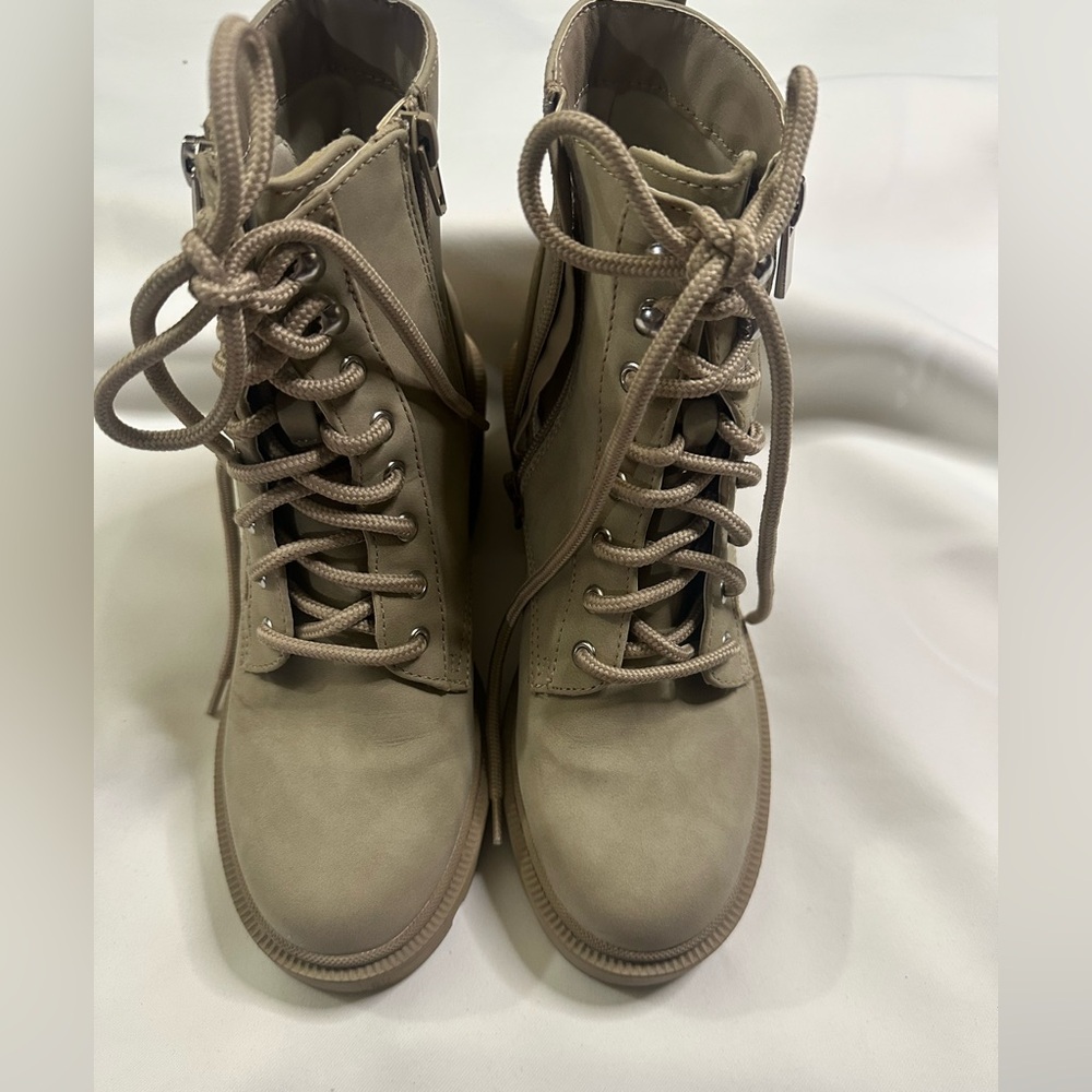 Esprit Women's Tan Jayla Combat Boots